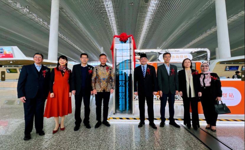 Pusat Layanan Dua Taman Indonesia-Tiongkok Resmi Beroperasi di Bandara Baiyun Guangzhou