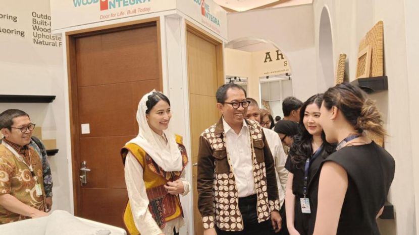 Perusahaan China Berinvestasi Mengembangkan Industri Bambu Indonesia
